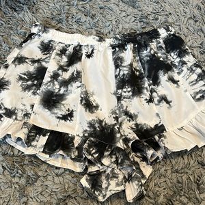 Black & White Tye Die Shorts